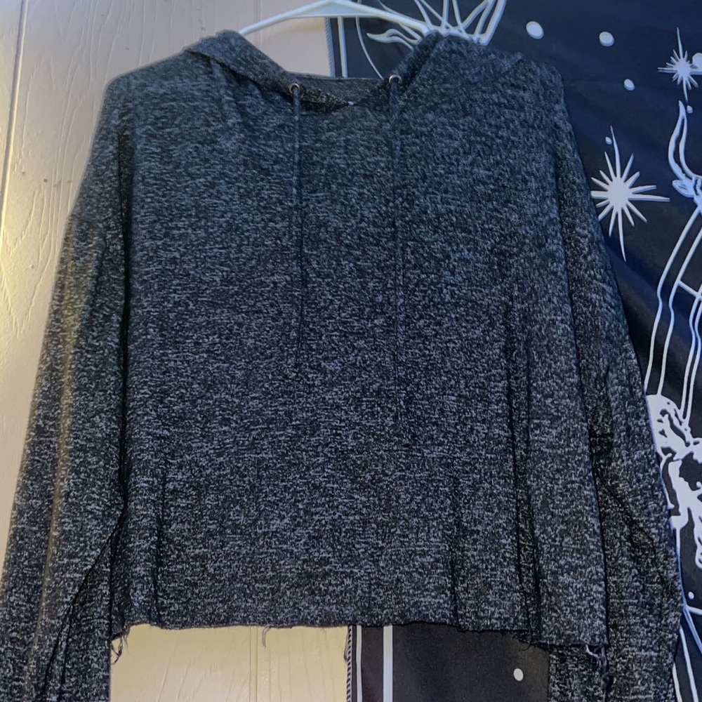 SO cropped hoodie